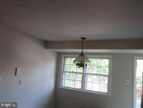 Building Photo - 10705 Stoneyhill Dr