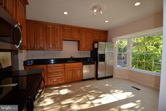 Foto del edificio - 6173 Green Hollow Ct