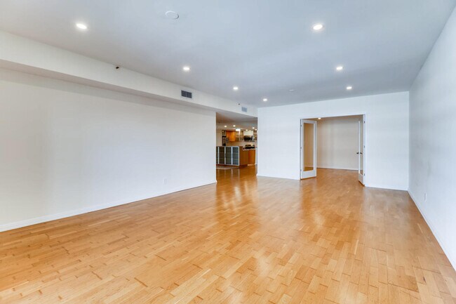 Foto del edificio - 250 President St