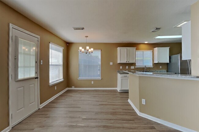 Building Photo - 2807 Burgess Hill Ct