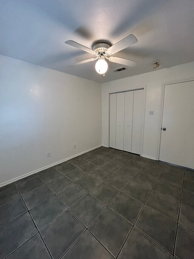 Foto del edificio - 3822 Stuart Rd