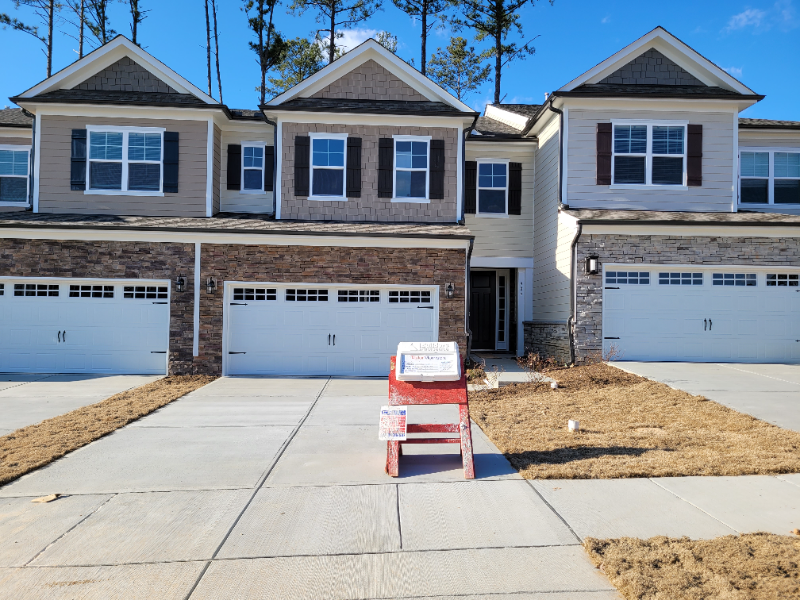 Primary Photo - 904 Haybeck Ln