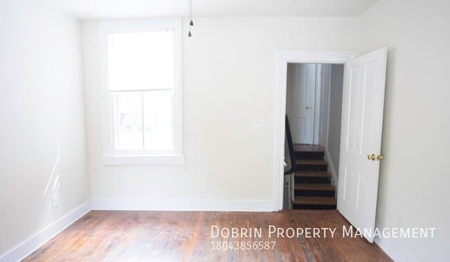 Building Photo - 810 W Clay St