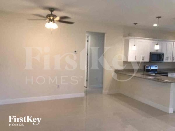 Foto del edificio - 3404 26th St SW