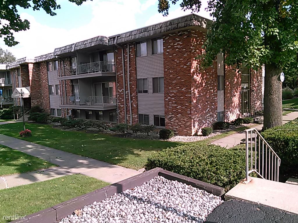 Primary Photo - 734 W Kilgore Rd