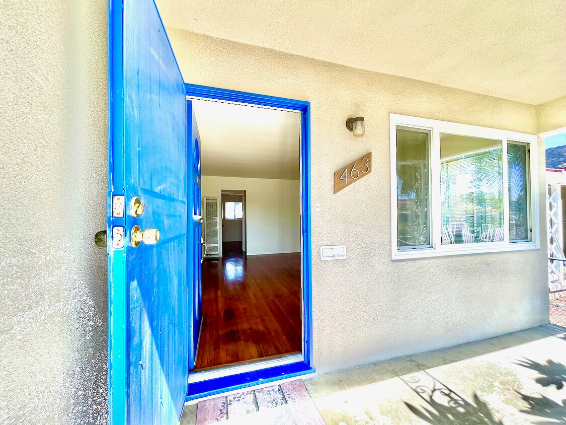 Primary Photo - 463 Belden Ave