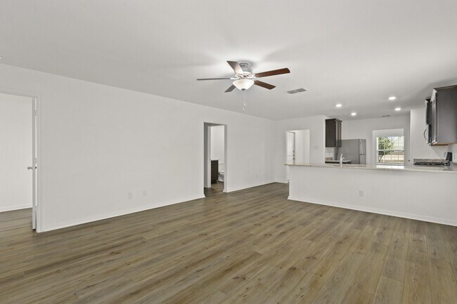 Foto del edificio - 4414 Banting Cres