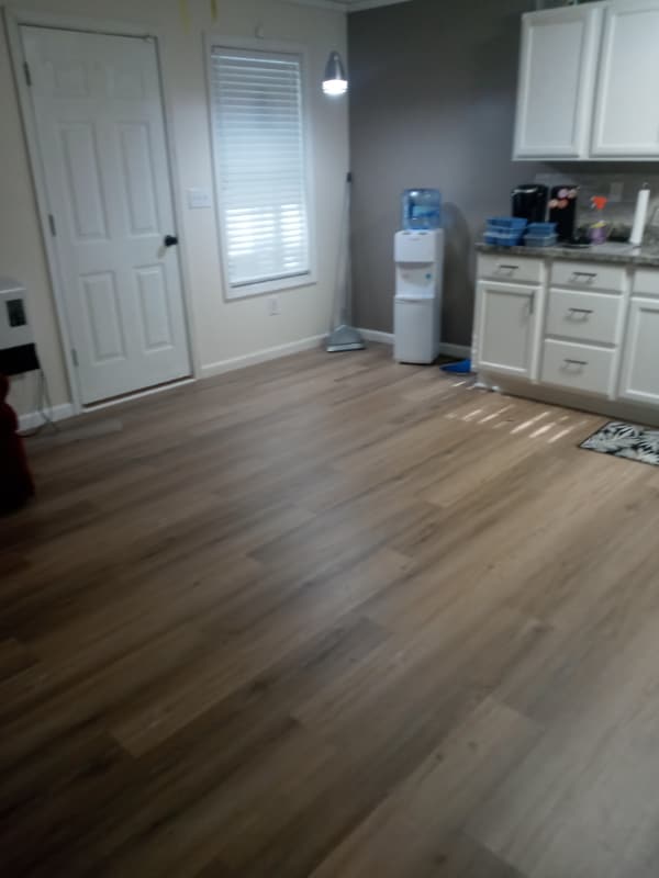 Foto del edificio - 2787 James Henry Dr