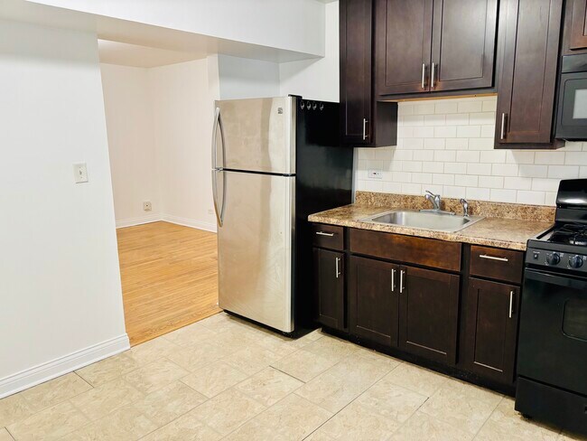 Foto del edificio - 5327 S 73rd Ave