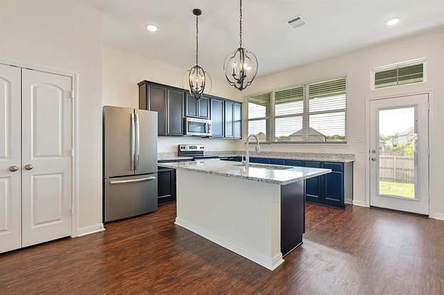 Foto del edificio - 2004 Theresa Dr