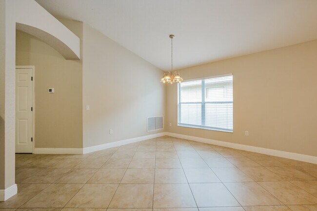 Foto del edificio - 3038 Goodrick Ln