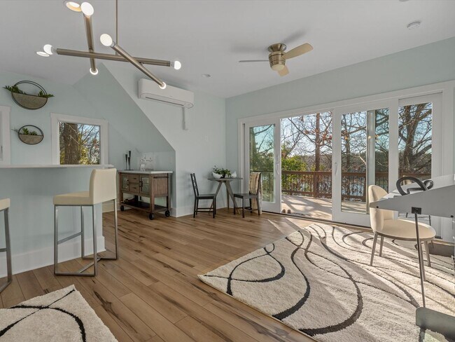 Foto del edificio - Studio Apt with waterviews on Lake Wylie!