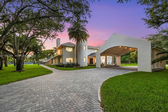 Foto del edificio - 13600 SW 67th Ave