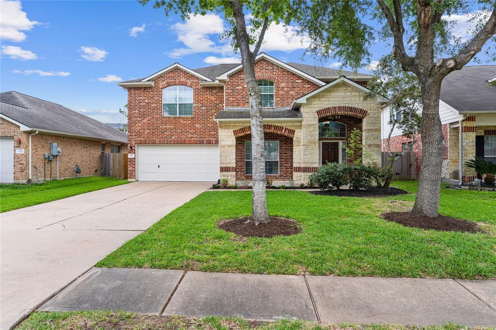 Foto principal - 3323 Ewing Dr