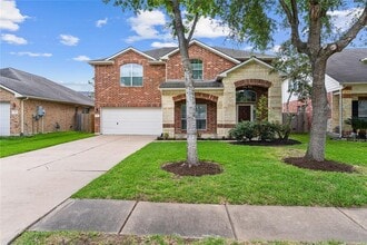 Building Photo - 3323 Ewing Dr