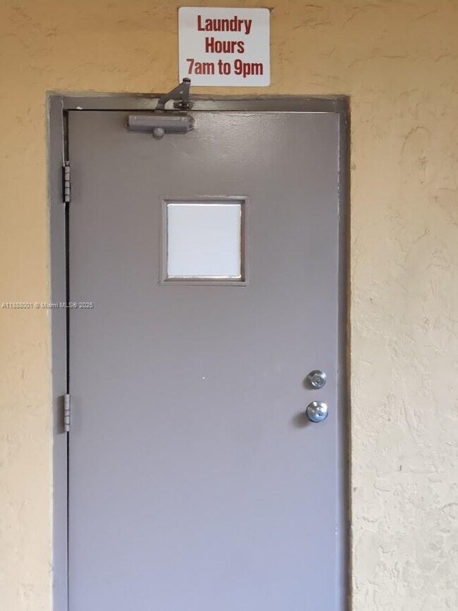 Building Photo - 4384 NW 9th Ave