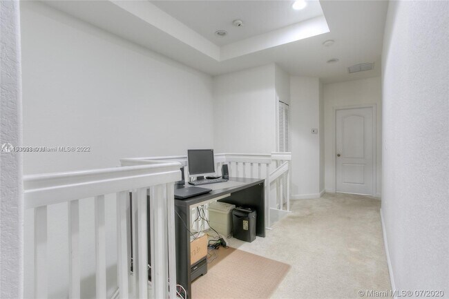 Foto del edificio - 15181 SW 23rd Ln