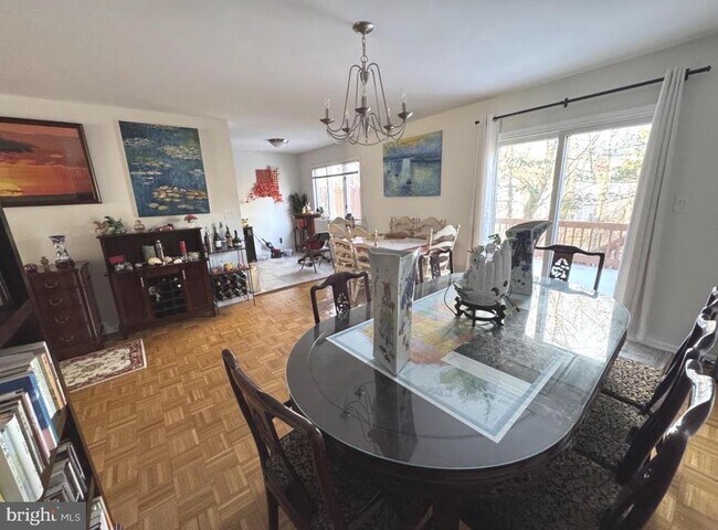 Foto del edificio - 5 Hanover Ct