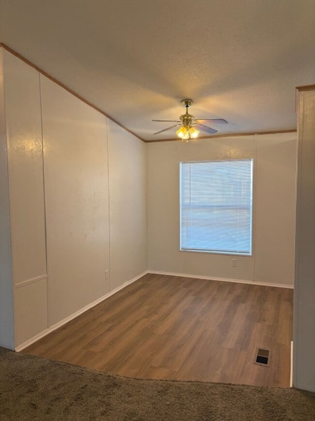 Foto del edificio - Cozy 3-Bedroom, 2-Bath Mobile home in a Great Location