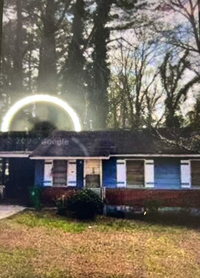 Building Photo - 722 Glendale Rd