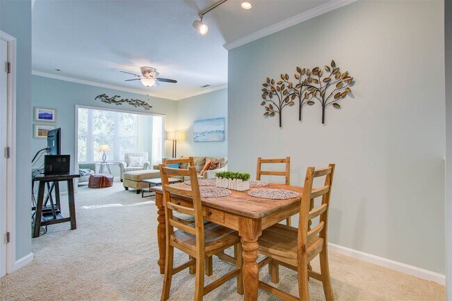 Building Photo - 600 Bucksley Lane Apt #208, Charleston, SC...