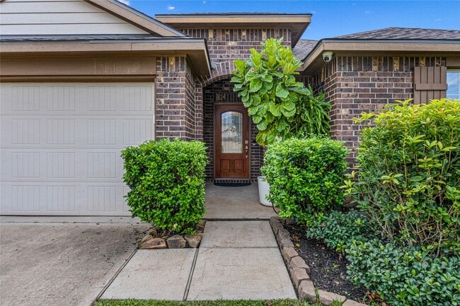 Building Photo - 3023 McDonough Way