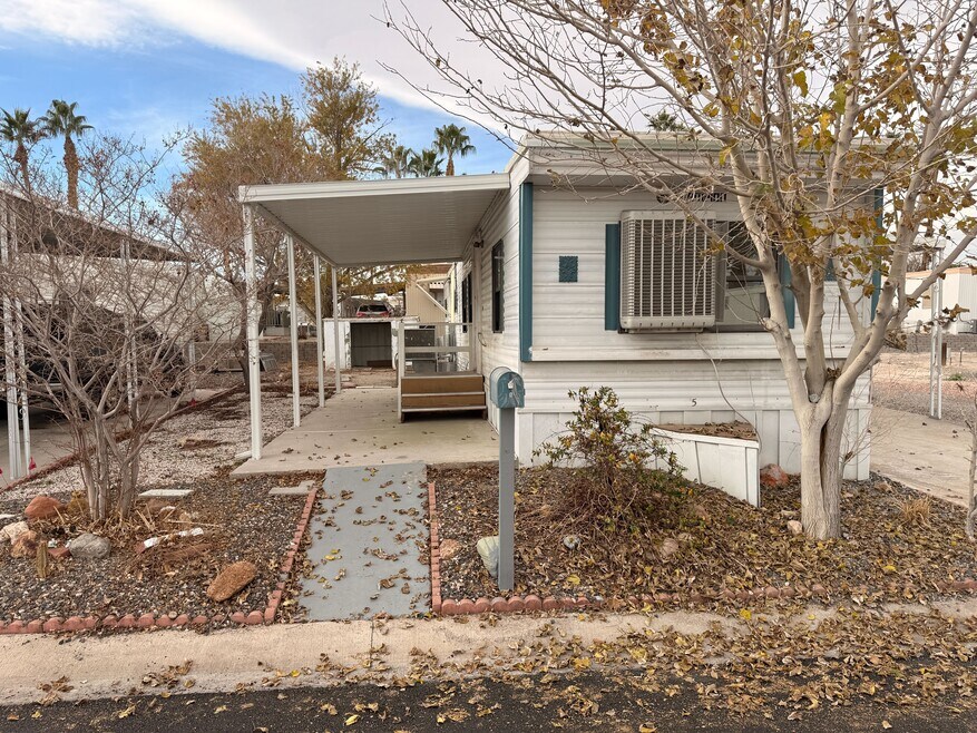 5757 Wayne Newton Blvd, Las Vegas, NV 89119 - House Rental in Las Vegas