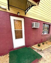 Building Photo - 3020 5th St