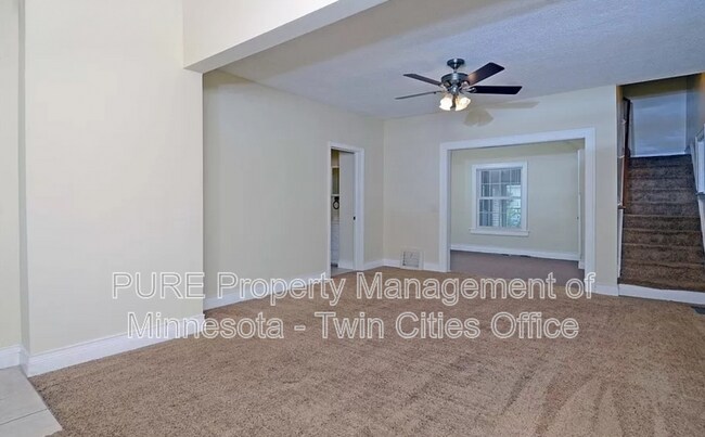 Building Photo - 3630 N Queen Ave