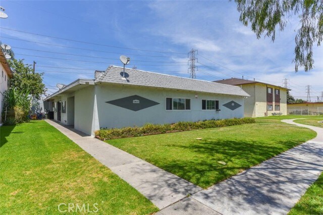 Primary Photo - 1815 W Crestwood Ln