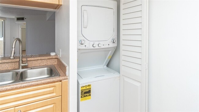 Foto del edificio - 102 SW 6th Ave