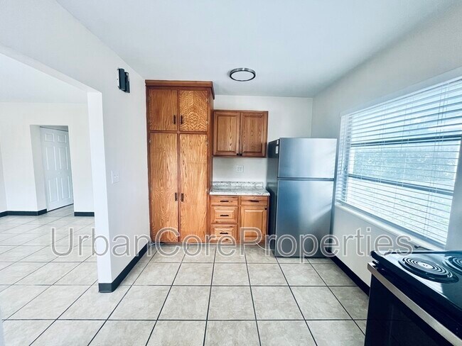 Foto del edificio - 105 7th Ave N