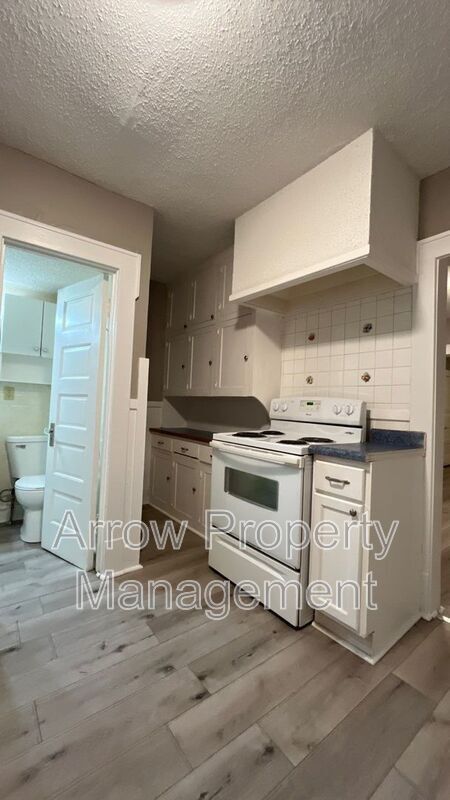 Foto del edificio - 1530 N 32nd St