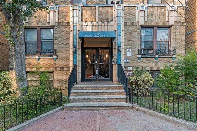 Building Photo - 270 Harrison Ave