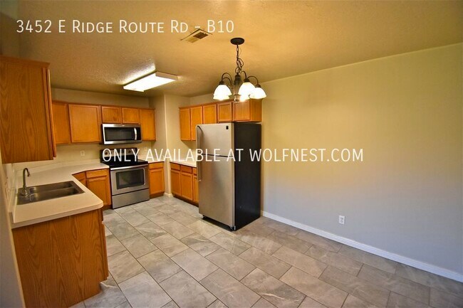 Foto del edificio - Breathtaking 3 Bed Eagle Mountain Condo! N...