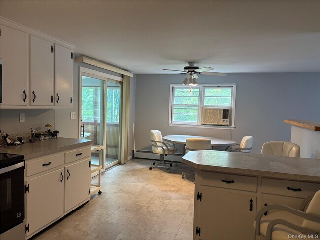 Foto del edificio - 239 Vineyard Ave