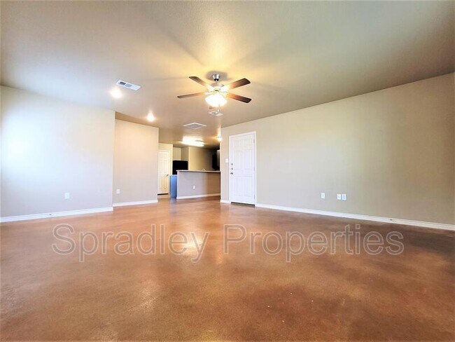 Building Photo - 737 Laila Ln