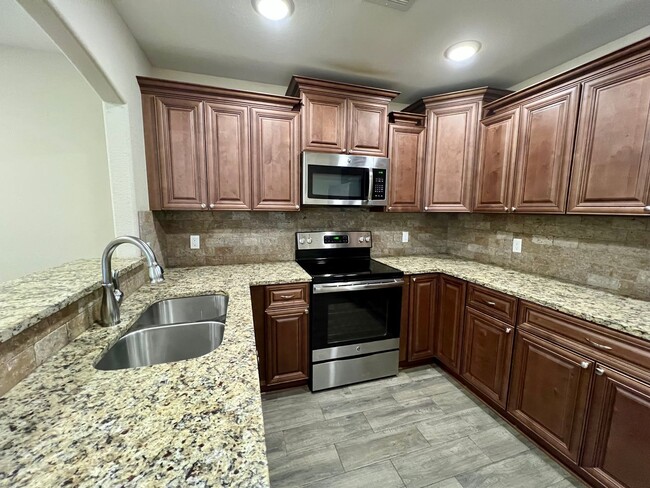 Foto del edificio - Beautiful 3B/2B Townhome in Chaffee Crossi...