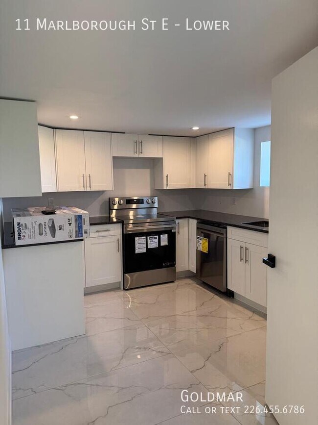 Photo du bâtiment - Brand new Build - lower unit available imm...