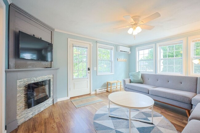 Building Photo - WINTER RENTAL:  Twin Lights