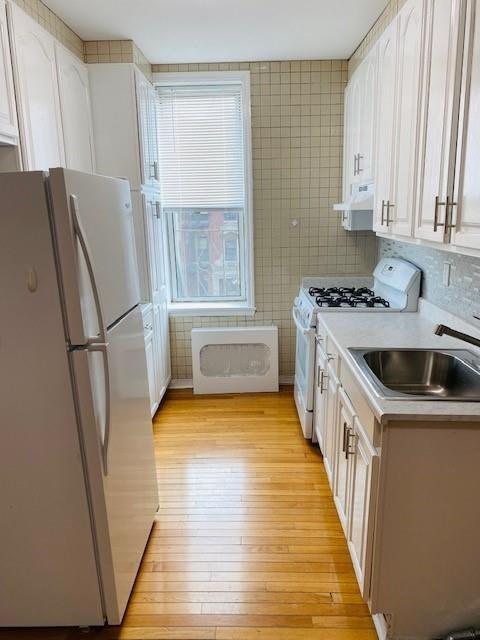 Foto del edificio - 1760 E 8th St