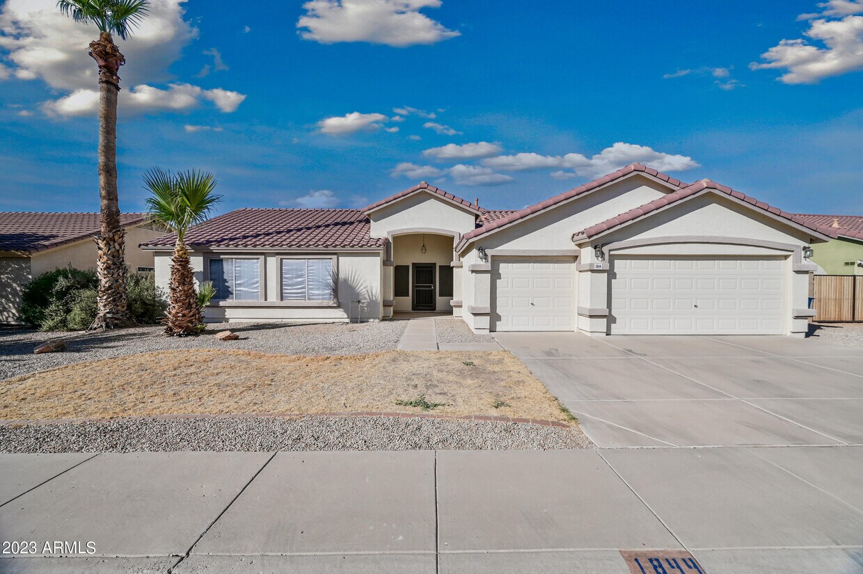 Foto principal - 1844 E Apollo Rd