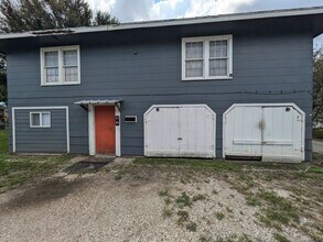 Building Photo - 1103 Ave B