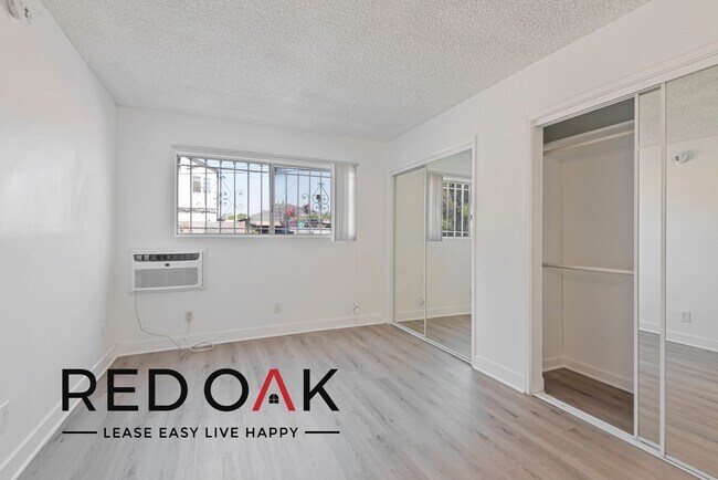 Foto del edificio - ~$300 OFF Each Month~ Delightful One Bedro...