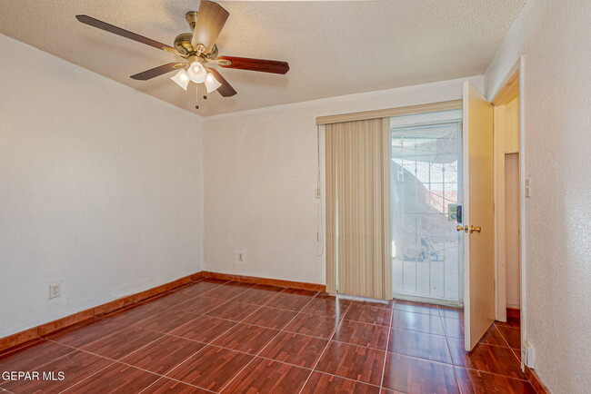 Foto del edificio - 3607 Waterspring Way