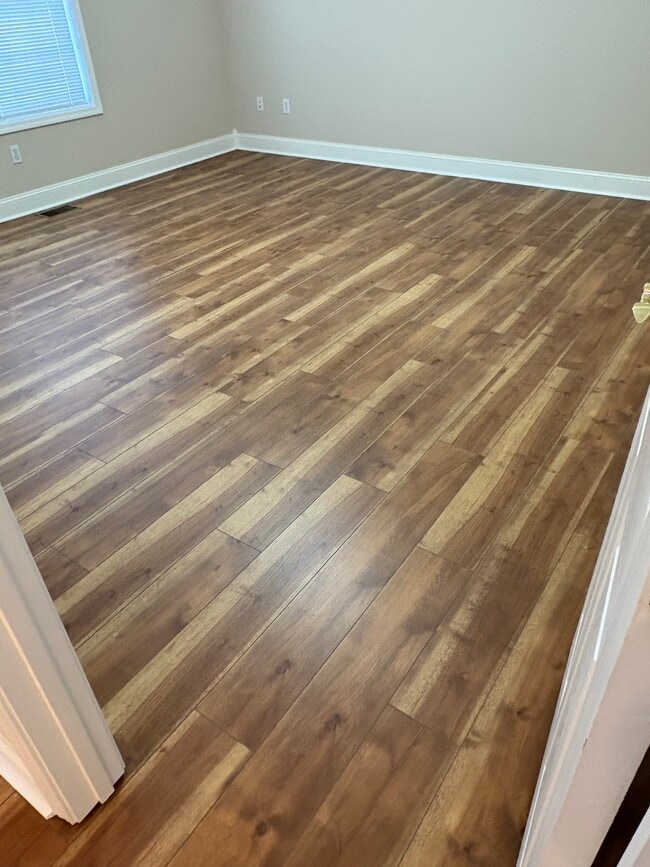 Building Photo - 2540 Covington Cir