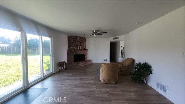 Foto del edificio - 6016 Ashwood St