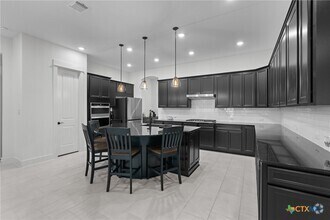 Building Photo - 1604 Hinterwald St
