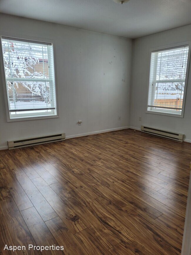 Building Photo - 2 br, 1.5 bath House - 511 PERKINS PL