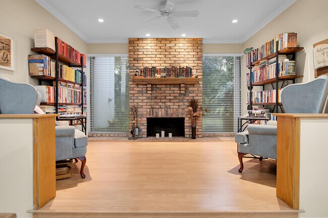 Foto del edificio - 22860 Ironwedge Dr
